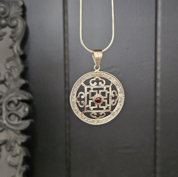 925 Sterling Garnet Necklace Vintage - Picture 1 of 16